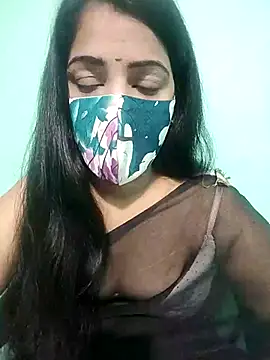 Snapshot of Honeya96 chatting on 11-14-25, 04:38 Honeya96 online show from 11-14-25, 04:38