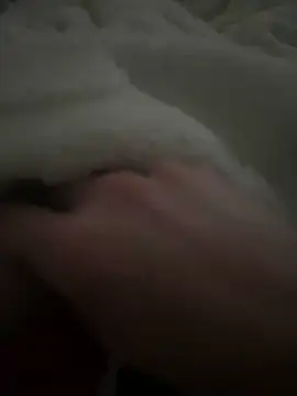 groschibre40100 online show from 04-16-26, 06:47