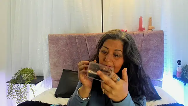 Victoriaa Anderson online show from 03-19-26, 01:26