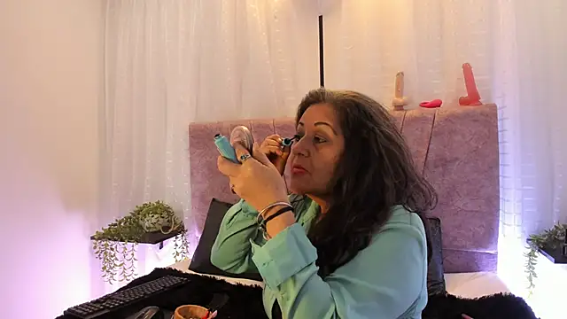 Victoriaa Anderson online show from 03-31-26, 04:29