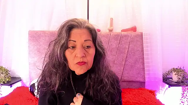 Snapshot of Victoriaa_Anderson chatting on 06-17-26, 01:34 Victoriaa Anderson online show from 06-17-26, 01:34