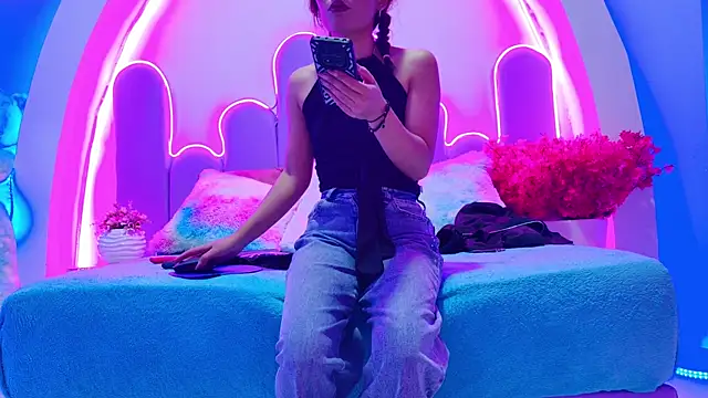 Snapshot of BunnySexyy18 chatting on 07-10-26, 03:11 BunnySexyy18 online show from 07-10-26, 03:11