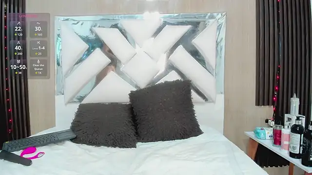 miiaferrer online show from 01-08-26, 01:24