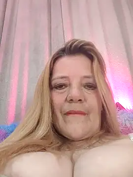 karlaanqui1 online show from 05-30-26, 11:51
