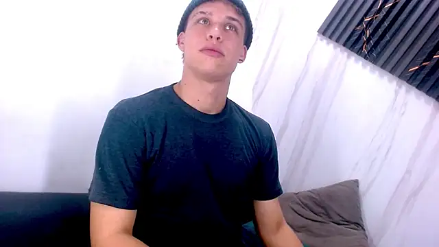 Liam York  online show from 02-24-26, 05:22