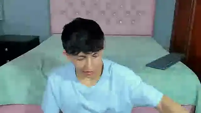 ElanGiraldo online show from 01-09-26, 10:00