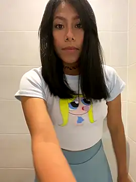 Snapshot of Katherinm chatting on 11-13-25, 09:14 Katherinm online show from 11-13-25, 09:14