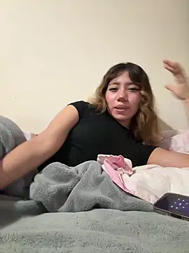 latinahorny11 online show from 05-10-26, 06:51