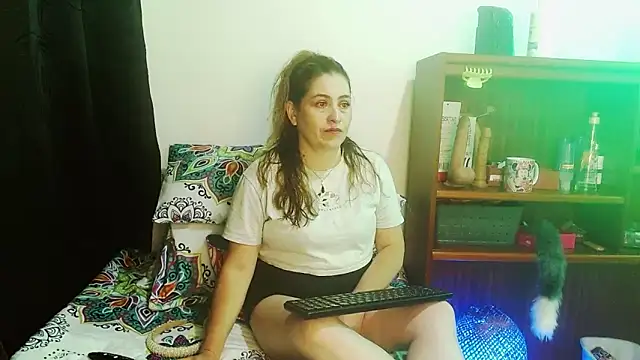 dayan hanks online show from 04-12-26, 11:10