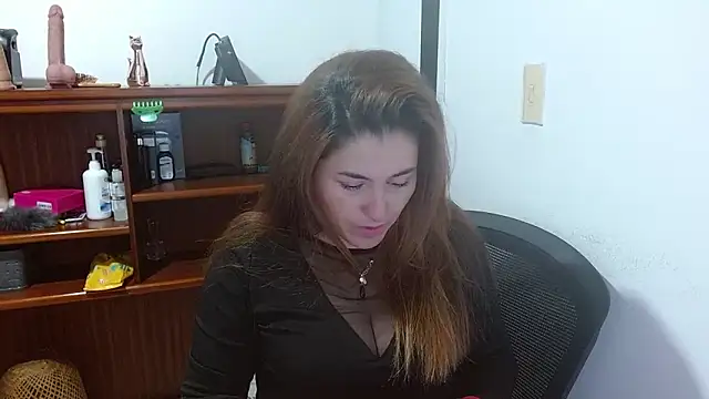 dayan hanks online show from 04-17-26, 02:25