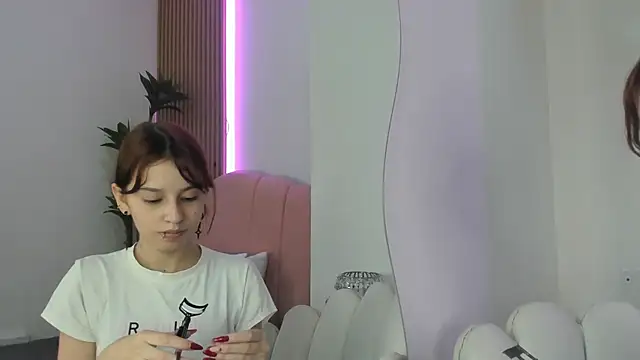 scarlett smith 3 online show from 11-28-25, 02:58