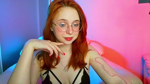 Erica Nelson online show from 04-10-26, 02:28