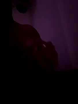 Snapshot of etalonnoir2 chatting on 11-09-25, 11:25 etalonnoir2 online show from 11-09-25, 11:25