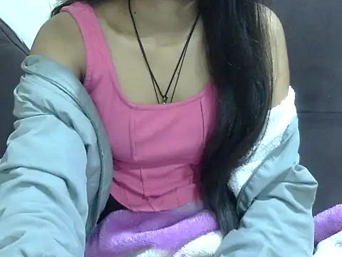 SEXY PRIYA83 online show from 01-10-26, 10:28