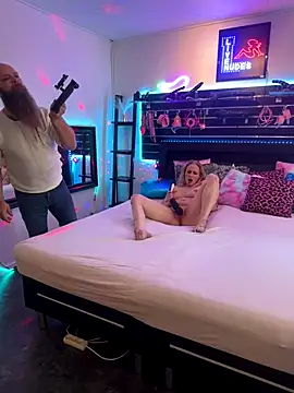 Blondiebitch dk online show from 11-15-25, 12:45