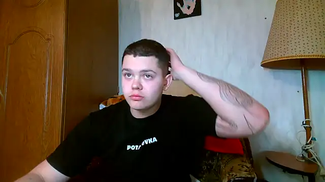 Snapshot of CuteButNaughty_ chatting on 02-20-26, 03:45 CuteButNaughty online show from 02-20-26, 03:45