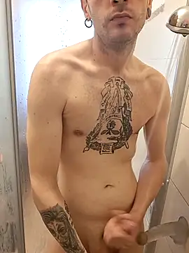 Snapshot of BlessedLoco97 chatting on 11-17-25, 02:12 BlessedLoco97 online show from 11-17-25, 02:12