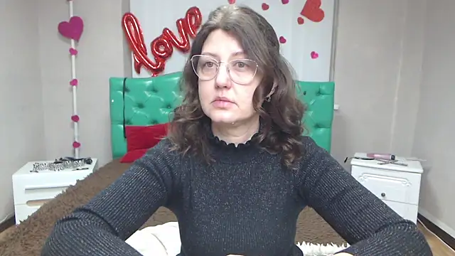 RoseHille online show from 02-15-26, 06:10