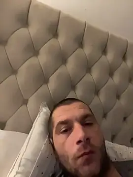 Kinkycouple142 online show from 02-01-26, 09:02