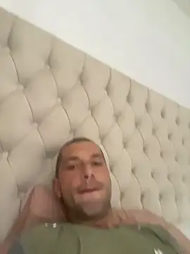 Kinkycouple142 online show from 06-01-26, 05:25
