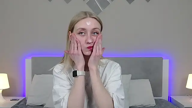 RachaelCute online show from 03-12-26, 09:15