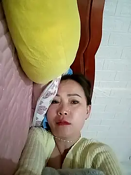 Feeling-hot online show from 02-10-26, 11:20