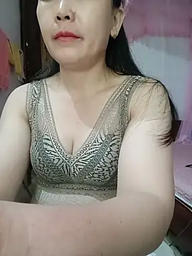 Feeling-hot online show from 07-02-26, 02:12