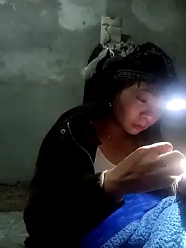 vangkt-cute online show from 12-13-25, 08:14