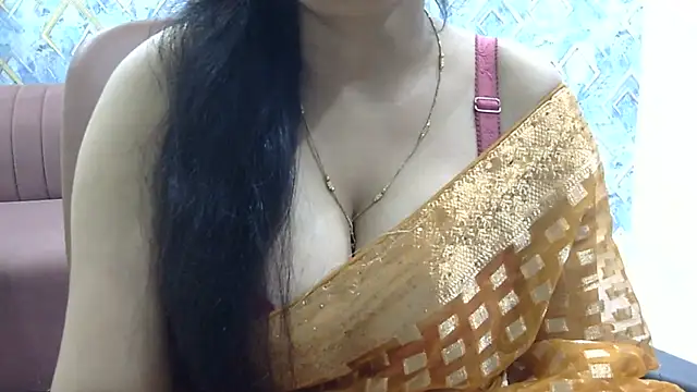 Snapshot of Zoya-sexy chatting on 06-18-26, 06:12 Zoya-sexy online show from 06-18-26, 06:12