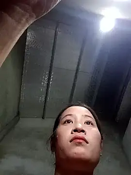 -Huong-99 online show from 12-01-25, 11:48