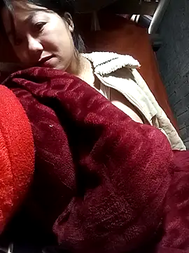 Snapshot of mi_ka_mi chatting on 02-03-26, 02:10 mi ka mi online show from 02-03-26, 02:10