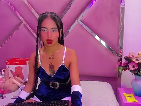 CloeMorenti  online show from 12-03-25, 12:58