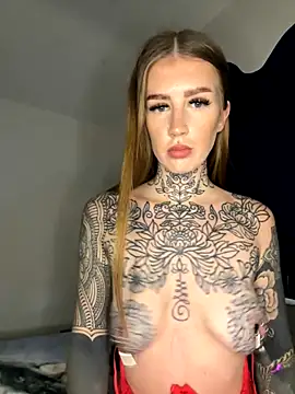 Snapshot of laurenfgs chatting on 11-13-25, 03:55 laurenfgs online show from 11-13-25, 03:55