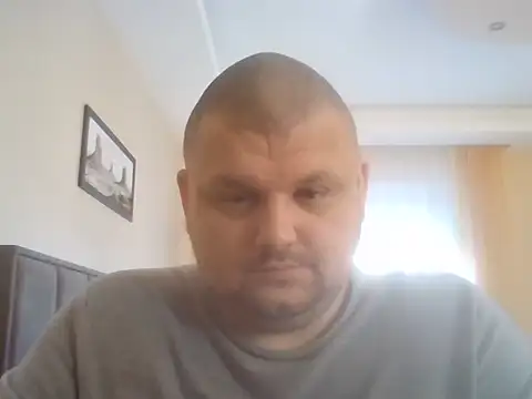 Snapshot of cyrex_monster chatting on 11-11-25, 08:25 cyrex monster online show from 11-11-25, 08:25