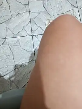 BarbaraDias8 online show from 11-13-25, 05:56