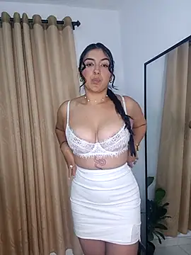 ViolettaWalton1 online show from 11-13-25, 02:43