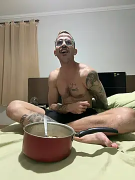Snapshot of Lucasjandre chatting on 07-03-26, 11:22 Lucasjandre online show from 07-03-26, 11:22