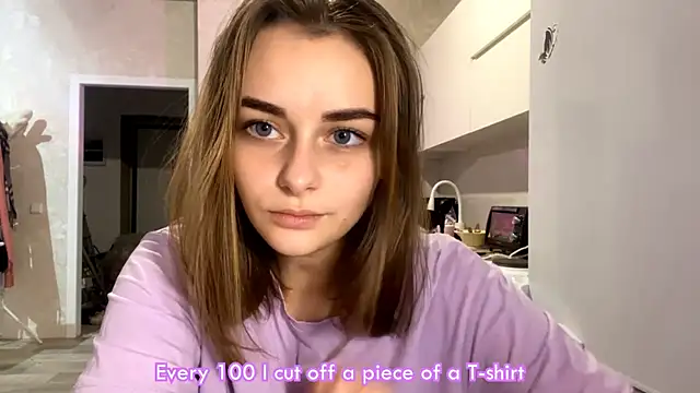 Snapshot of GeralynChiszar chatting on 11-30-25, 09:19 GeralynChiszar online show from 11-30-25, 09:19