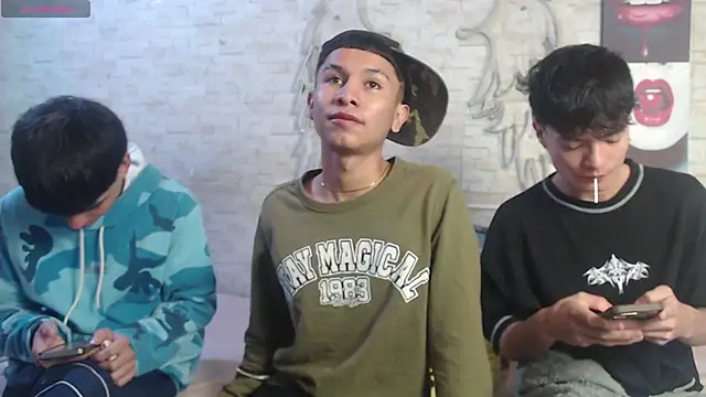 axel milo kairo and noa online show from 01-08-26, 05:26