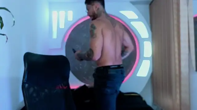 Alanrodgers online show from 12-21-25, 01:07