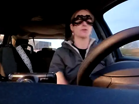 MelleEloa online show from 11-25-25, 04:29