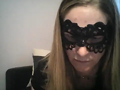 MelleEloa online show from 12-05-25, 03:52