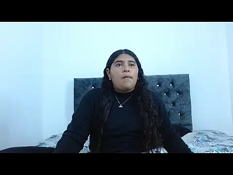 Snapshot of MeganWeb chatting on 11-24-25, 07:24 MeganWeb online show from 11-24-25, 07:24