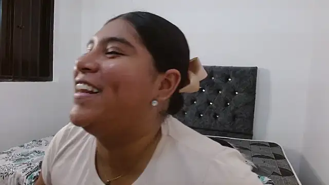 Snapshot of MeganWeb chatting on 11-26-25, 08:54 MeganWeb online show from 11-26-25, 08:54