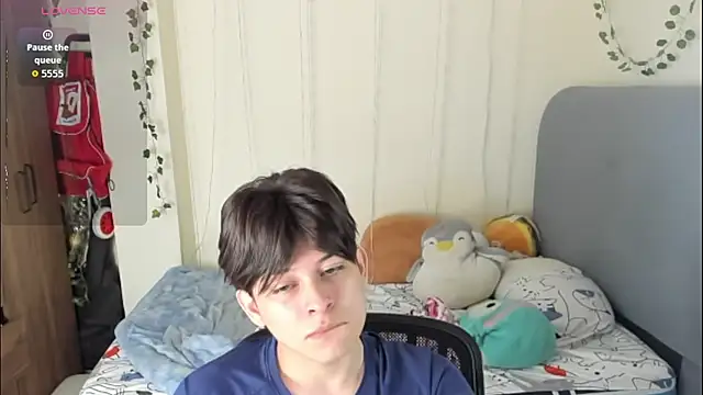 Snapshot of Felix_kitty chatting on 02-15-26, 07:10 Felix kitty online show from 02-15-26, 07:10