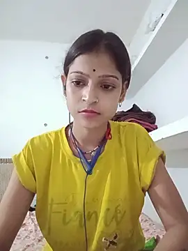 Mohnicute online show from 06-08-26, 06:19