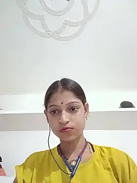 Mohnicute online show from 06-24-26, 06:51