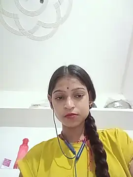 Mohnicute online show from 06-29-26, 06:52