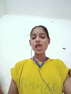 Mohnicute online show from 07-22-26, 06:54