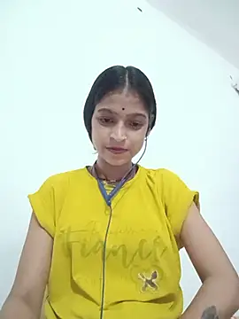 Mohnicute online show from 07-23-26, 05:44